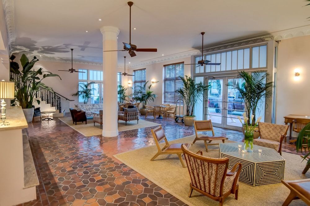 Clinton Hotel South Beach 2 Clinton Hotel South Beach 2