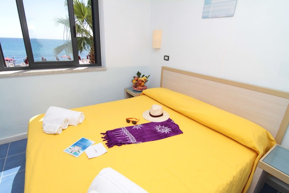 Club Esse Costa Dello Jonio 3 Club Esse Costa Dello Jonio 3