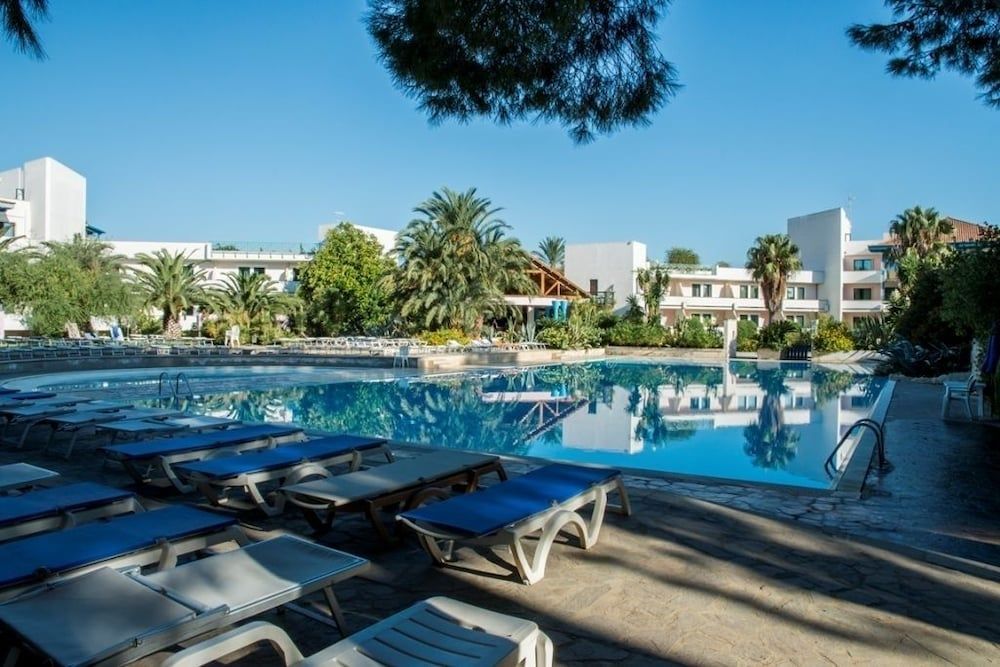 Club Giardini d'Oriente Village 4 estrelas em Nova Siri