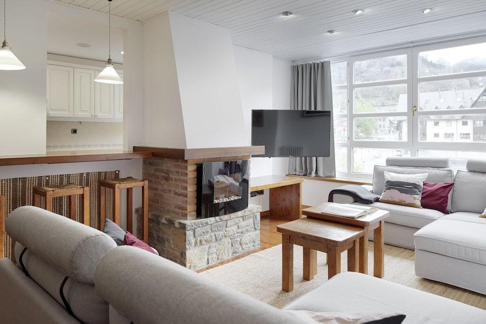 Comets by FeelFree Rentals 1 Comets by FeelFree Rentals 1