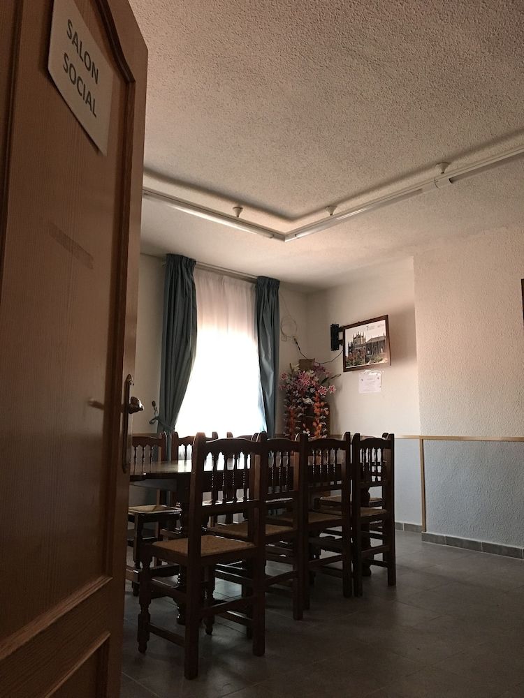 Complejo Turistico Baños del Robledillo 3 Complejo Turistico Baños del Robledillo 3