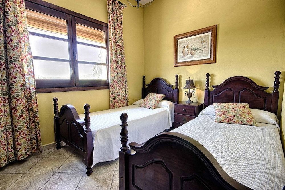 Complejo Turístico Rural Las Mayoralas 3