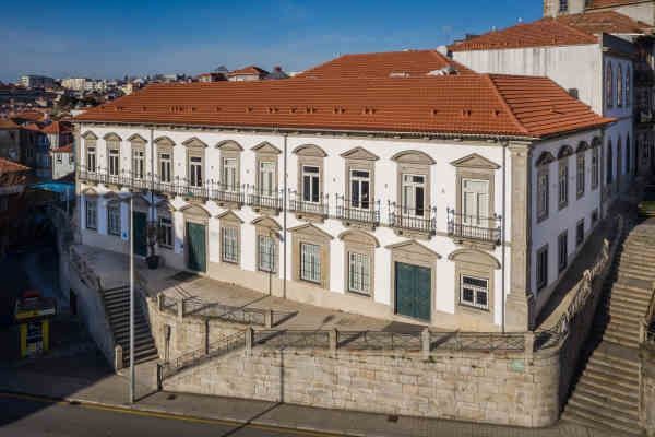 Condes de Azevedo Palace 1