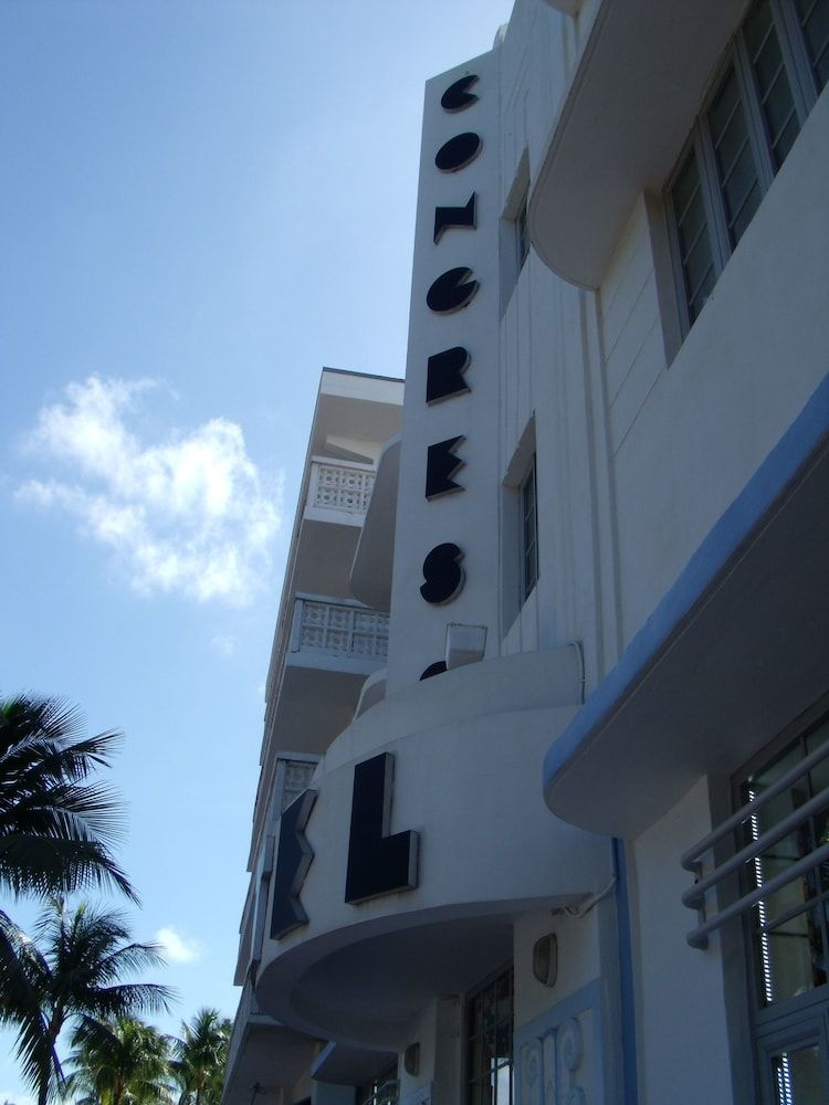 Congress Suites at the Strand 1