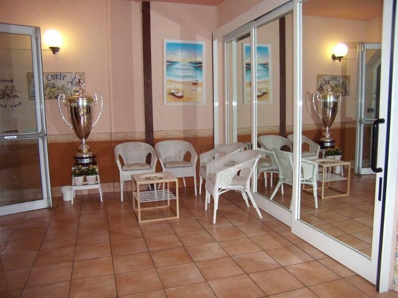 Conte Luna 2