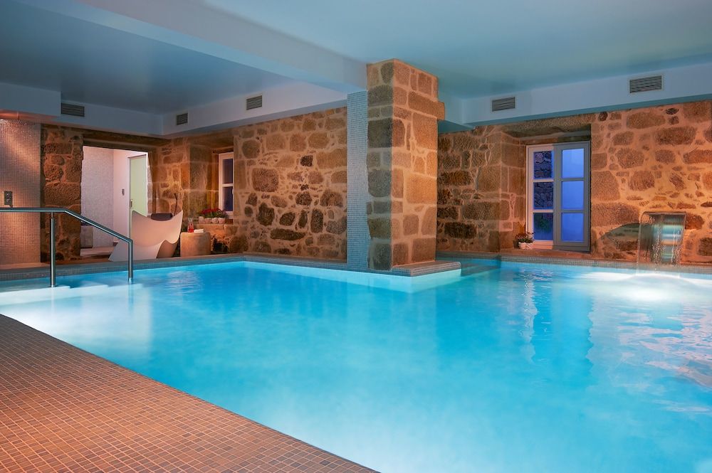 Convento do Seixo Boutique Hotel Spa 5* no Fundão com acesso a SPA e a Piscina Interior