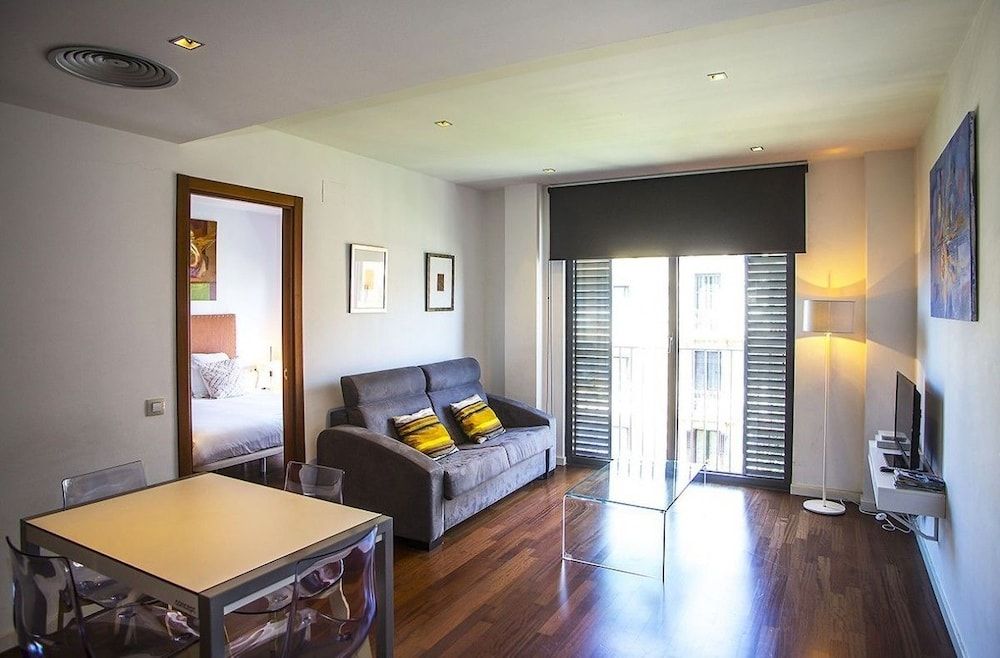 Còrcega Apartments 1 Còrcega Apartments 1