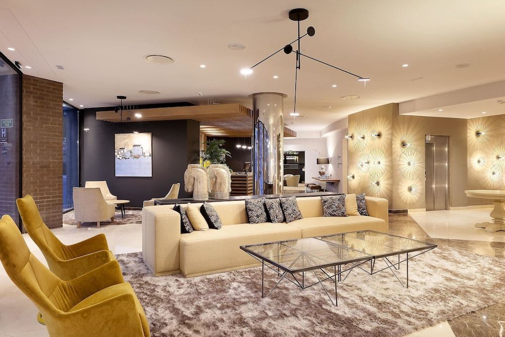 Corona Tortosa 3 Corona Tortosa 3