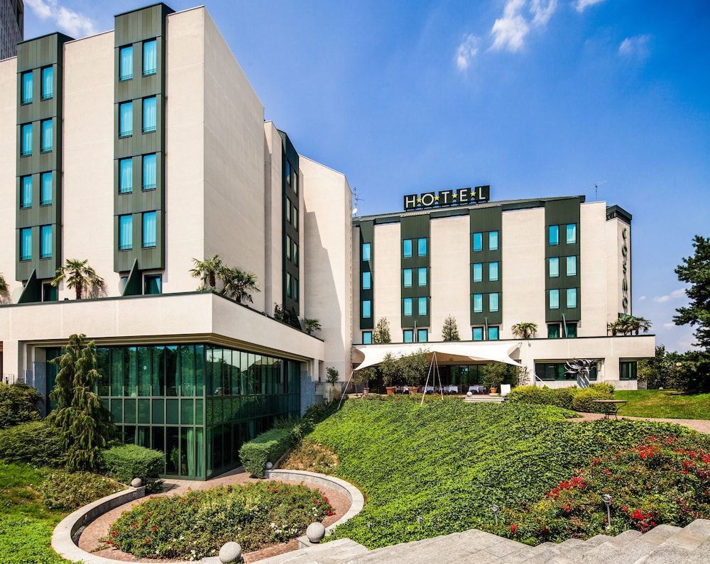 Cosmo Hotel Torri 4 estrelas em Vimercate