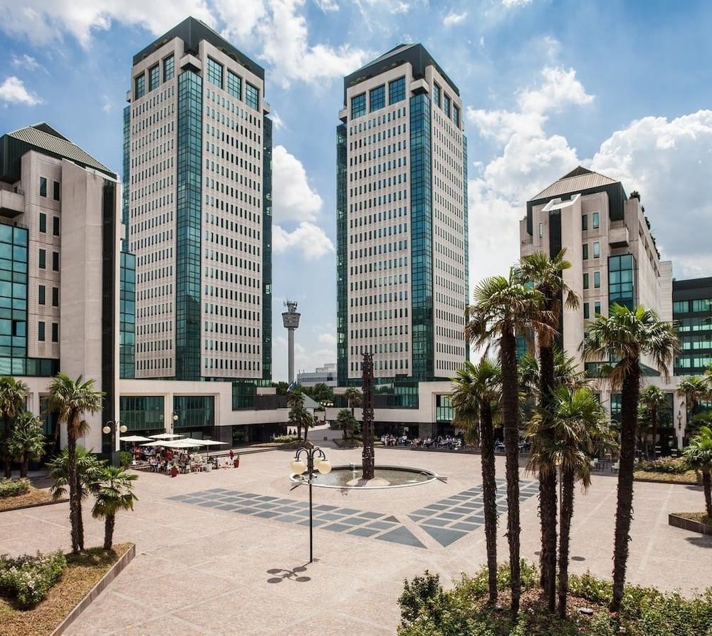 Cosmo Residence 1 Cosmo Residence 1