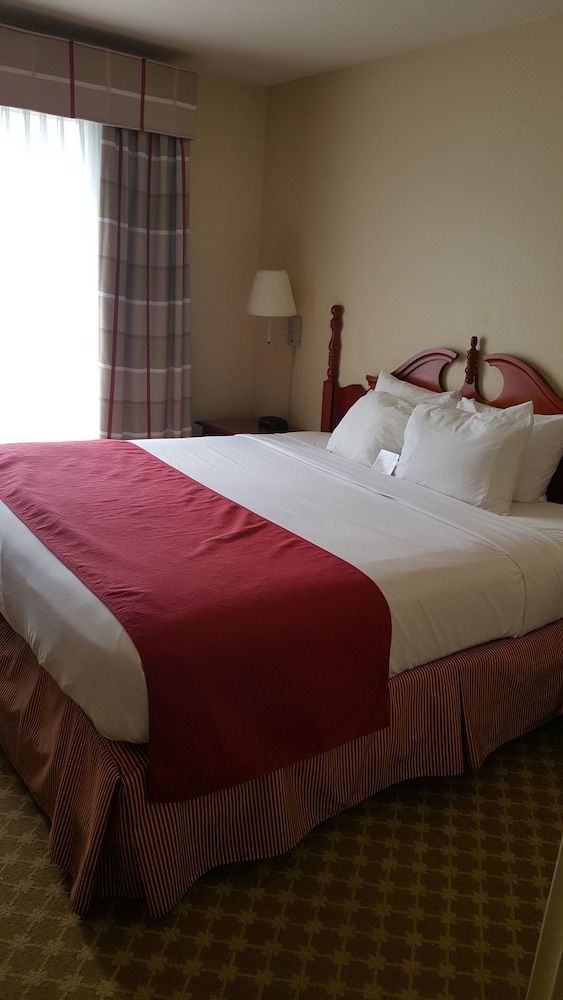Country Inn & Suites by Radisson, Orlando, FL 3 Country Inn & Suites by Radisson, Orlando, FL 3
