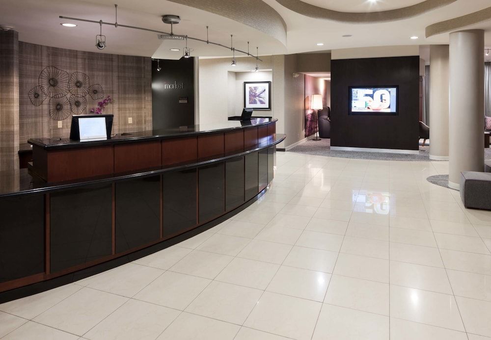 Courtyard by Marriott Miami at Dolphin Mall 3 Courtyard by Marriott Miami at Dolphin Mall 3