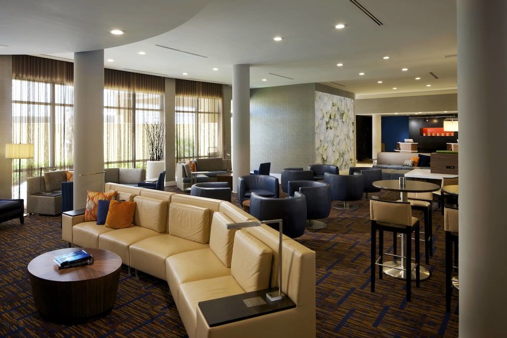 Courtyard by Marriott Miami Dadeland 2