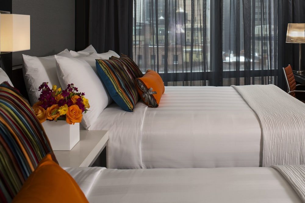 Courtyard by Marriott New York Manhattan / Central Park 3