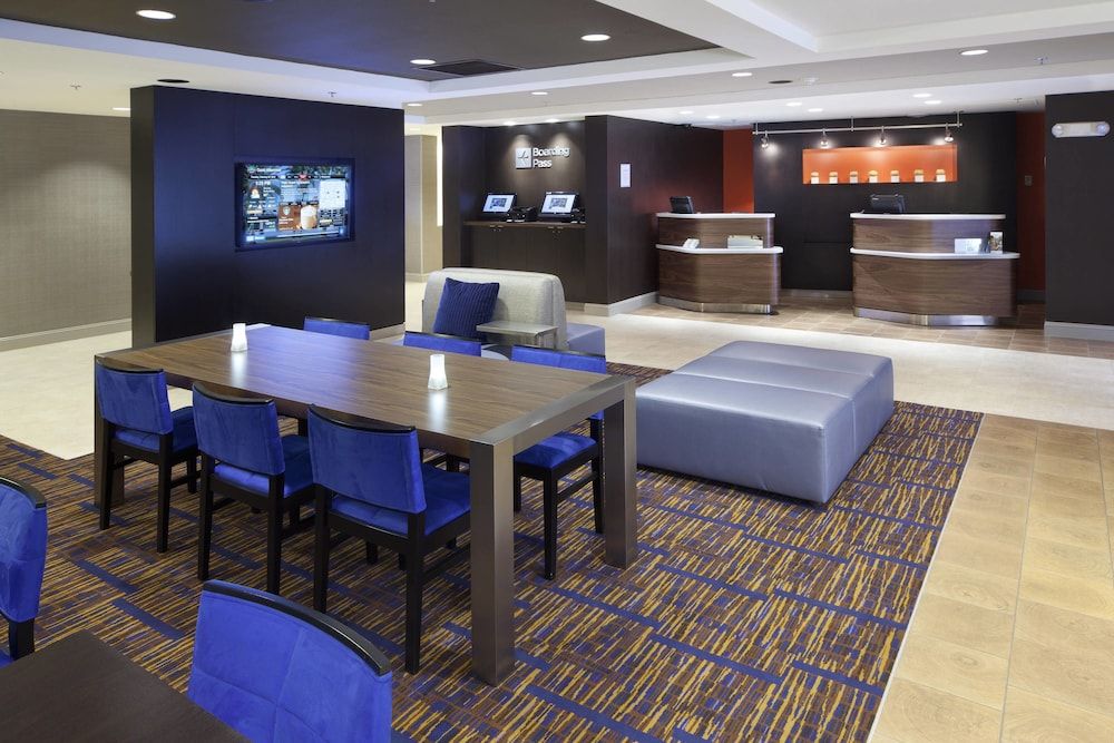 Courtyard by Marriott Orlando East/UCF Area 3