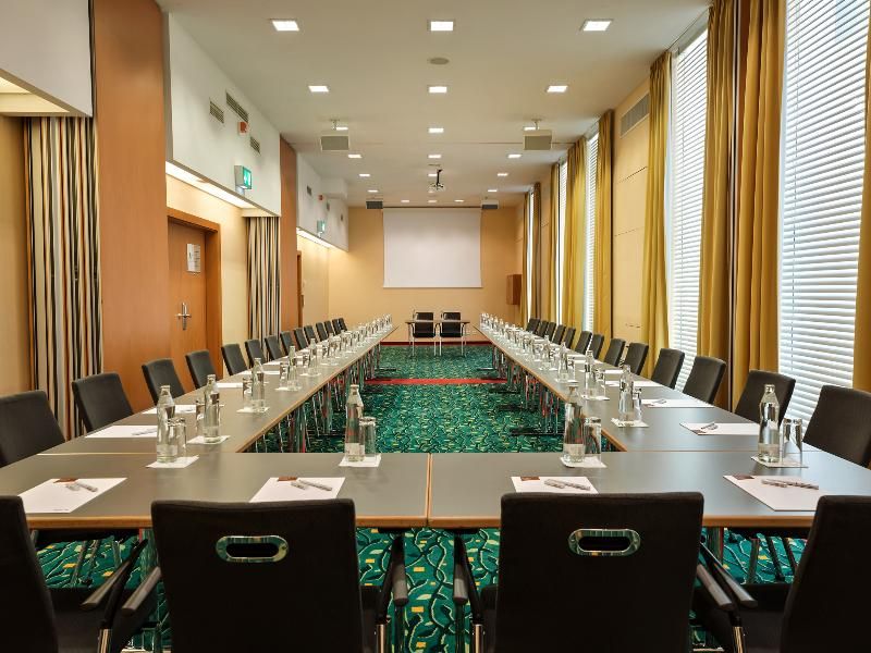 Courtyard by Marriott Wien Schoenbrunn 1 Courtyard by Marriott Wien Schoenbrunn 1