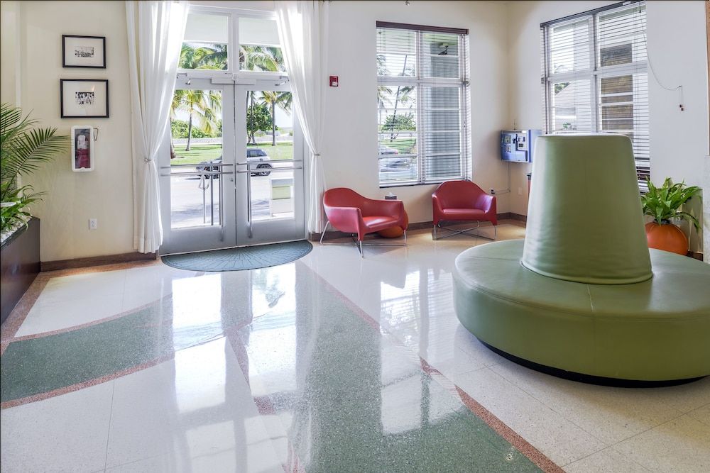 Crescent Resort On South Beach by Diamond Resorts 2