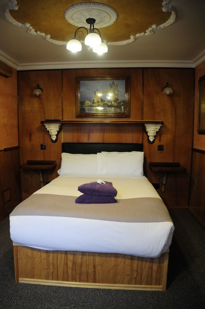 Cricklewood Lodge Hotel 3
