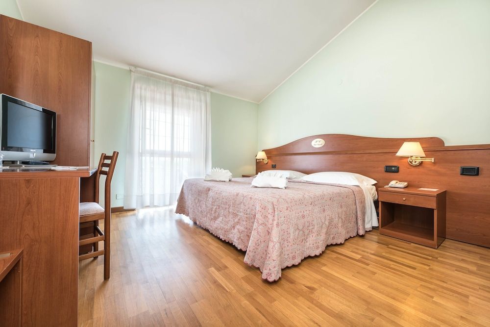 Hotel Cristallo 4 estrelas em Castel d'Azzano