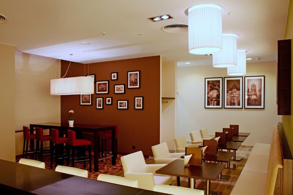 Crowne Plaza Berlin City Centre 3