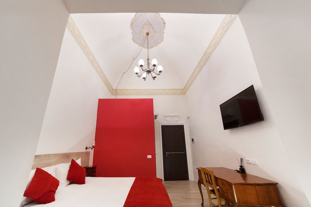 Dada Suites 3