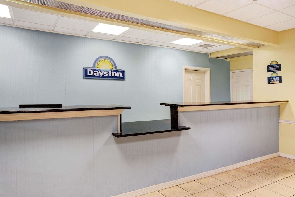 Days Inn by Wyndham Kissimmee FL 2 Days Inn by Wyndham Kissimmee FL 2