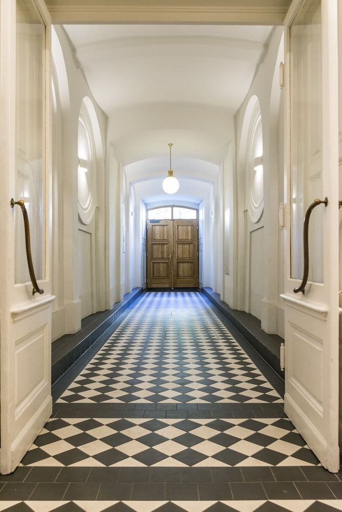 De Luxe Suite Staatsoper by Welcome2Vienna 3