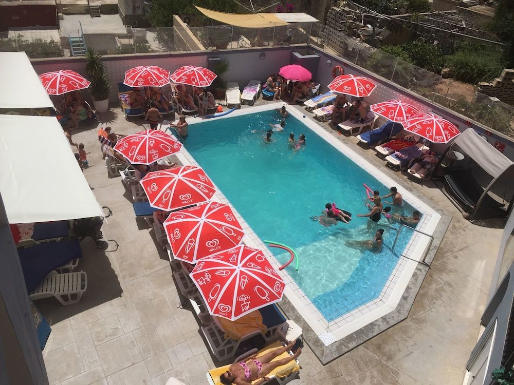 Dean Hamlet Hotel 1