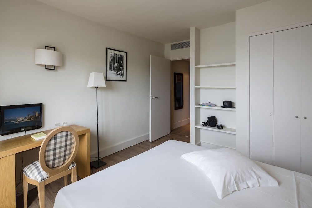 Delos - Ile de Bendor 4 estrelas em Bandol