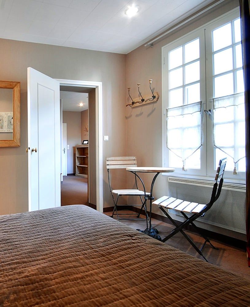 Des Messageries 3 estrellas en Saintes