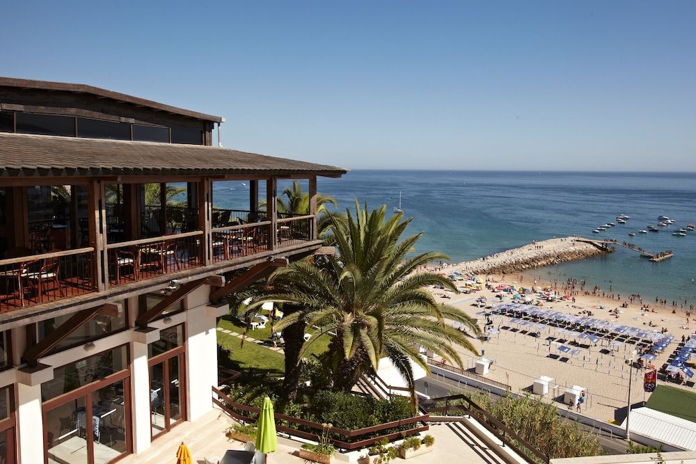 🌅 Hotel 4* com vistas espetaculares para a Praia | Sesimbra 