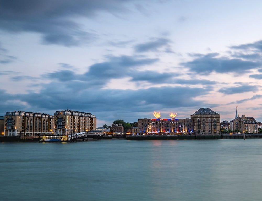 a&o London Docklands Riverside 4 estrellas en Londres