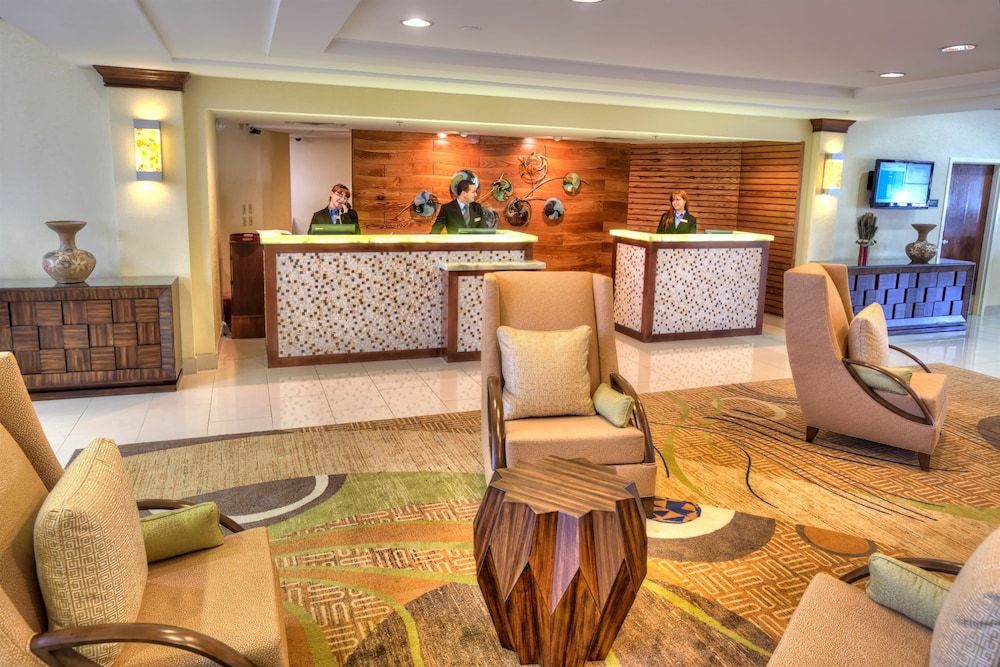 DoubleTree by Hilton Orlando Airport 2