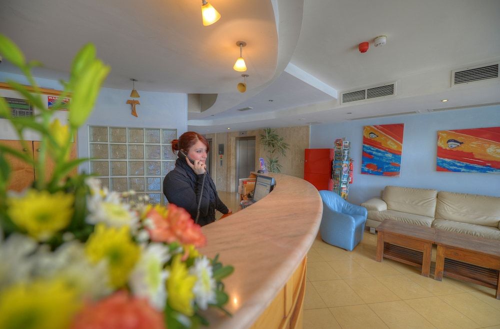 Downtown 2 Downtown 2