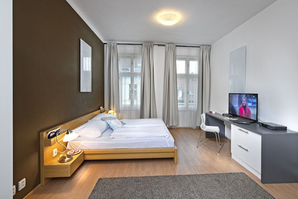 DownTown Suites Chlumova 2