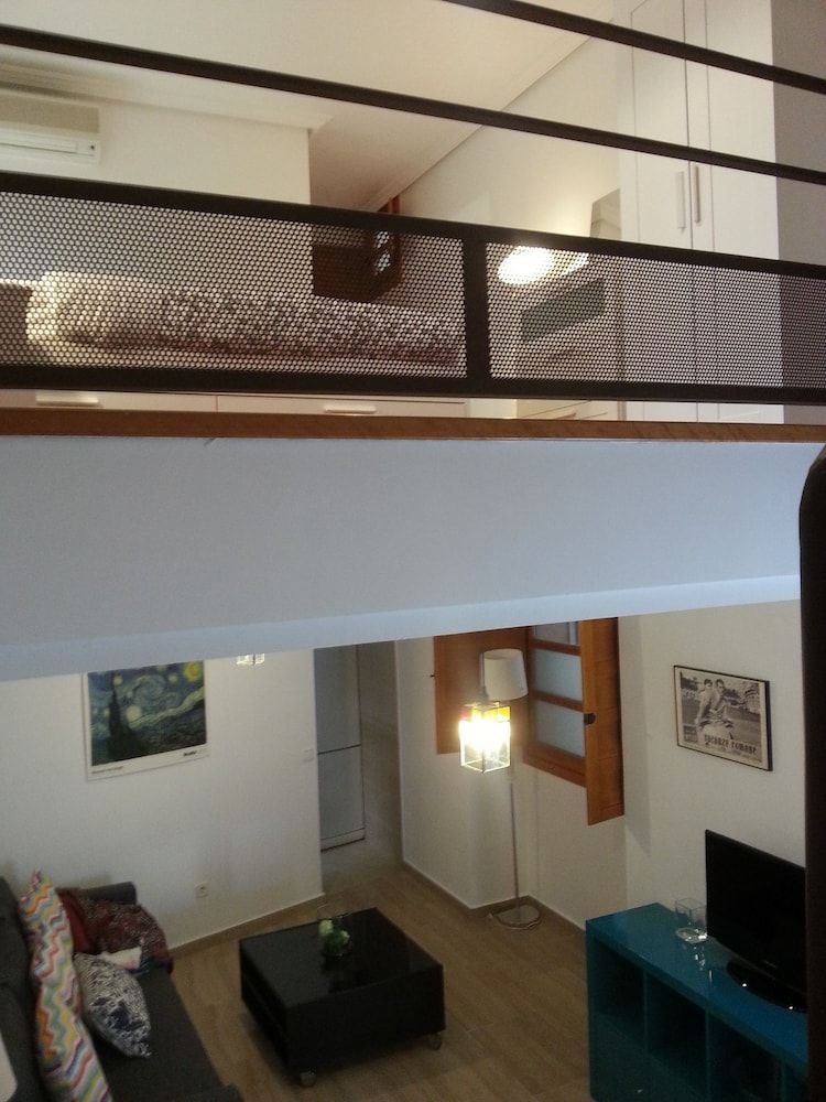 Duplex University City Centre 1 Duplex University City Centre 1