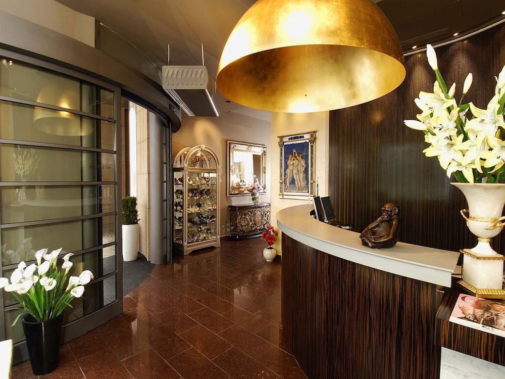 EA Hotel Crystal Palace 2