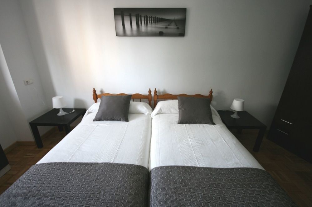 Edificio Hilera GrupalMálaga 2