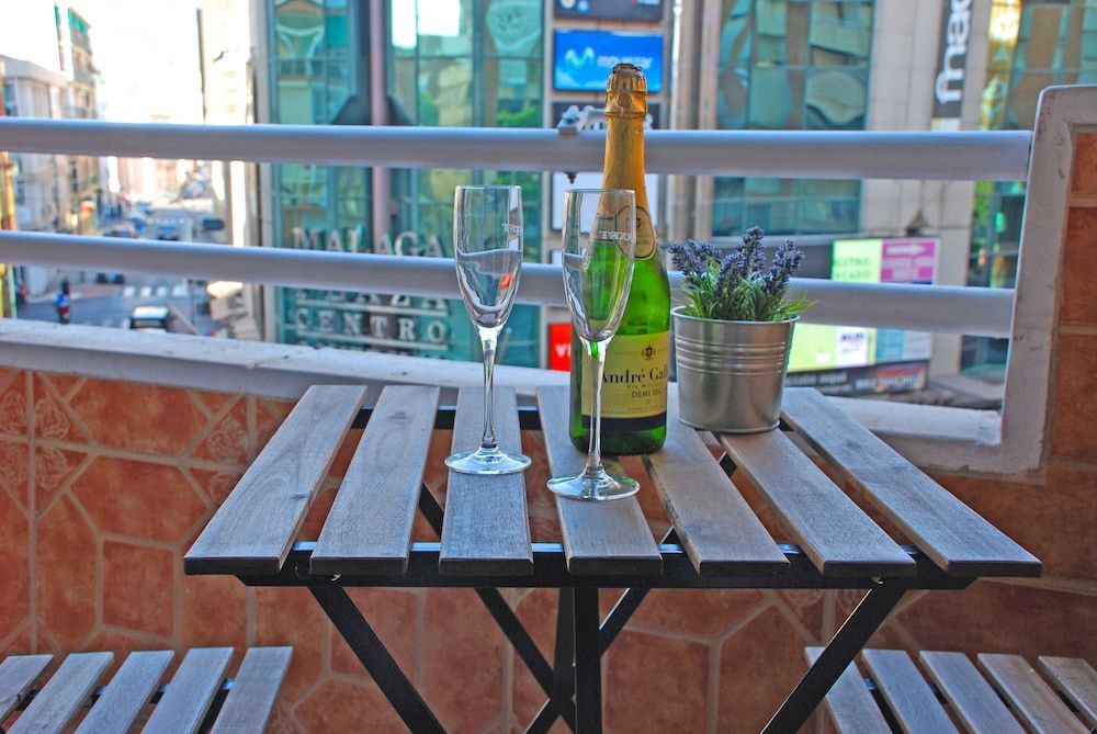 Edificio Hilera GrupalMálaga 1