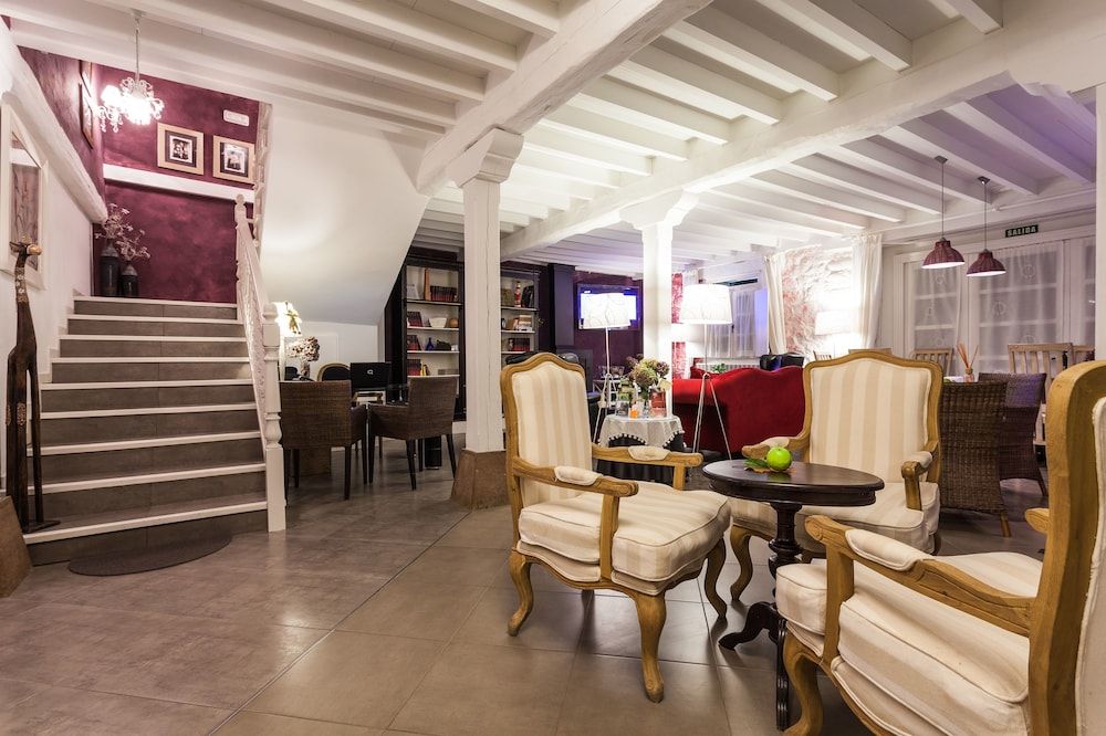 El Bosque de La Anjana 2