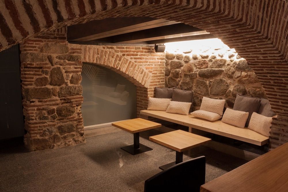 El Encanto Hotel & Cafetería 2