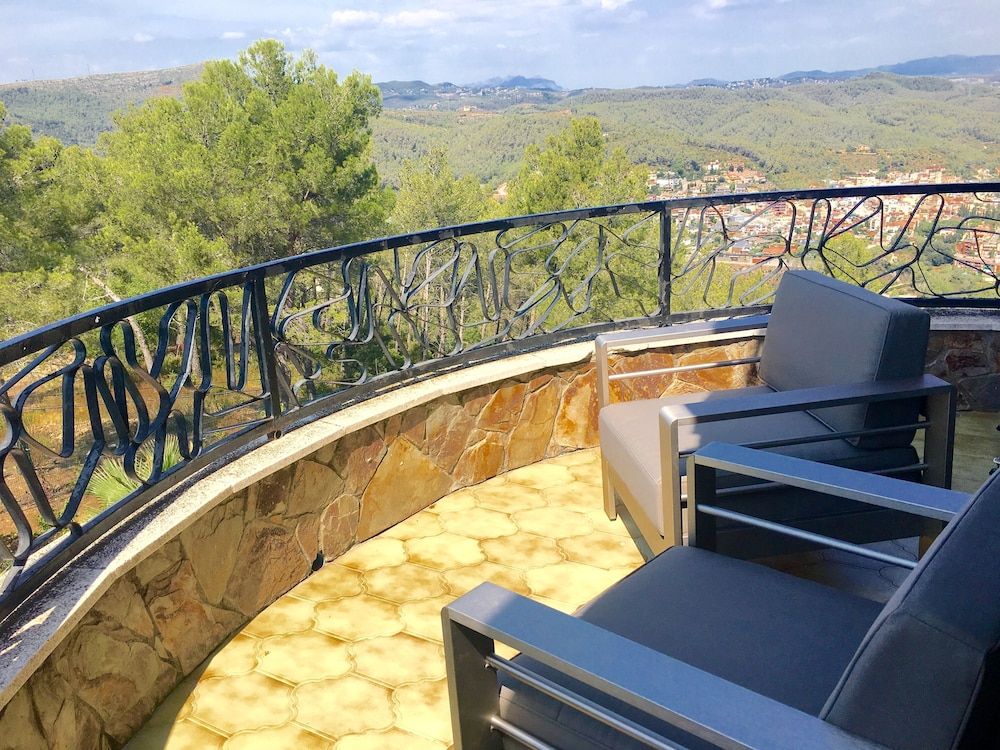 El Petit Mirador 2 El Petit Mirador 2