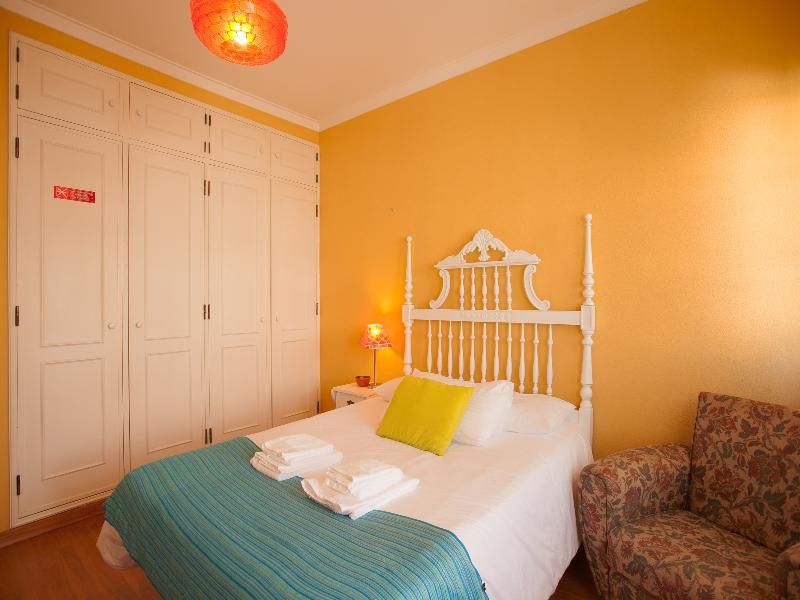 Ericeira Chill Hill Hostel & Private Rooms - Peach Garden 3 Ericeira Chill Hill Hostel & Private Rooms - Peach Garden 3