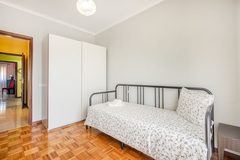 Espinho Family Stays Apartment 2