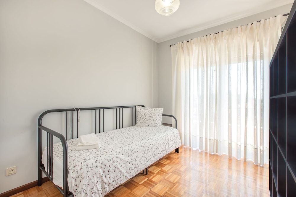 Espinho Family Stays Apartment 3