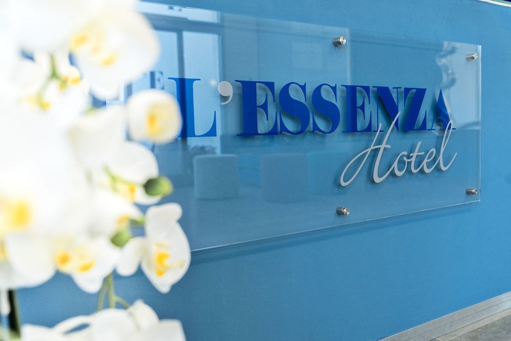 Essenza Hotel 4 estrellas en Olbia