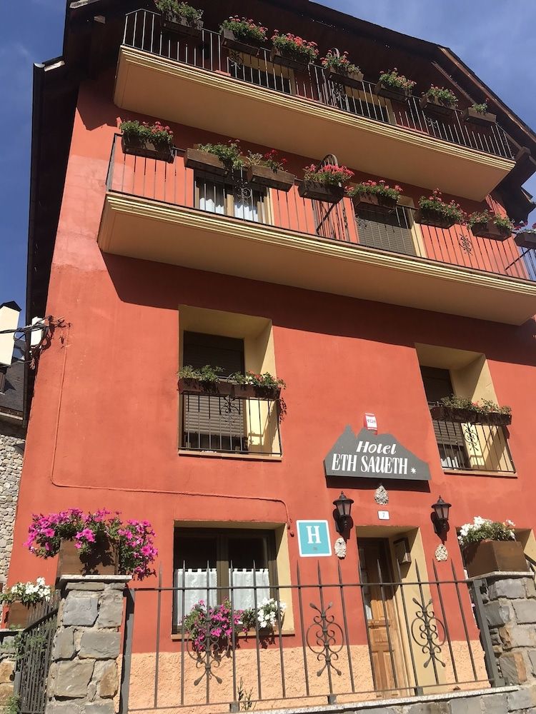 Hotel Eth Saueth 1
