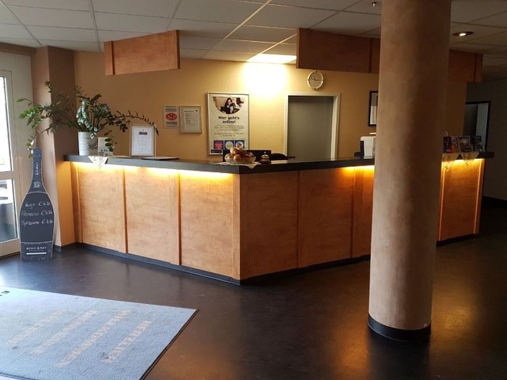 Euro-Hotel 3 Euro-Hotel 3