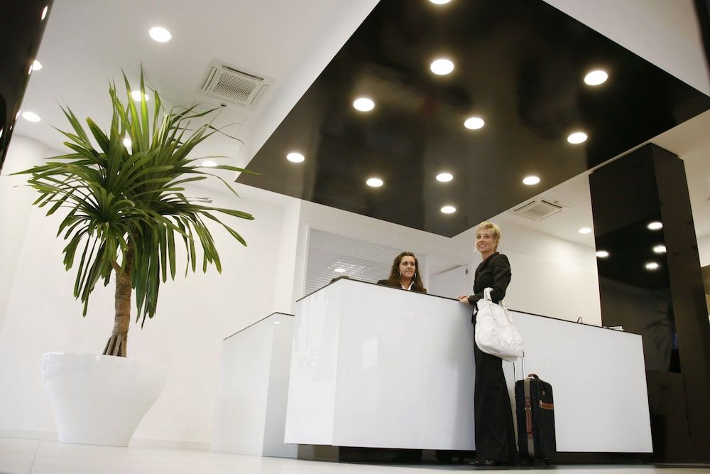 Euro Hotel Residence 2 Euro Hotel Residence 2