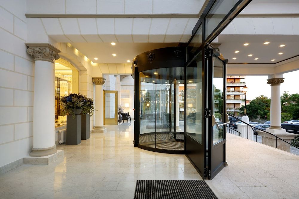 Eurostars Hotel Real 2 Eurostars Hotel Real 2